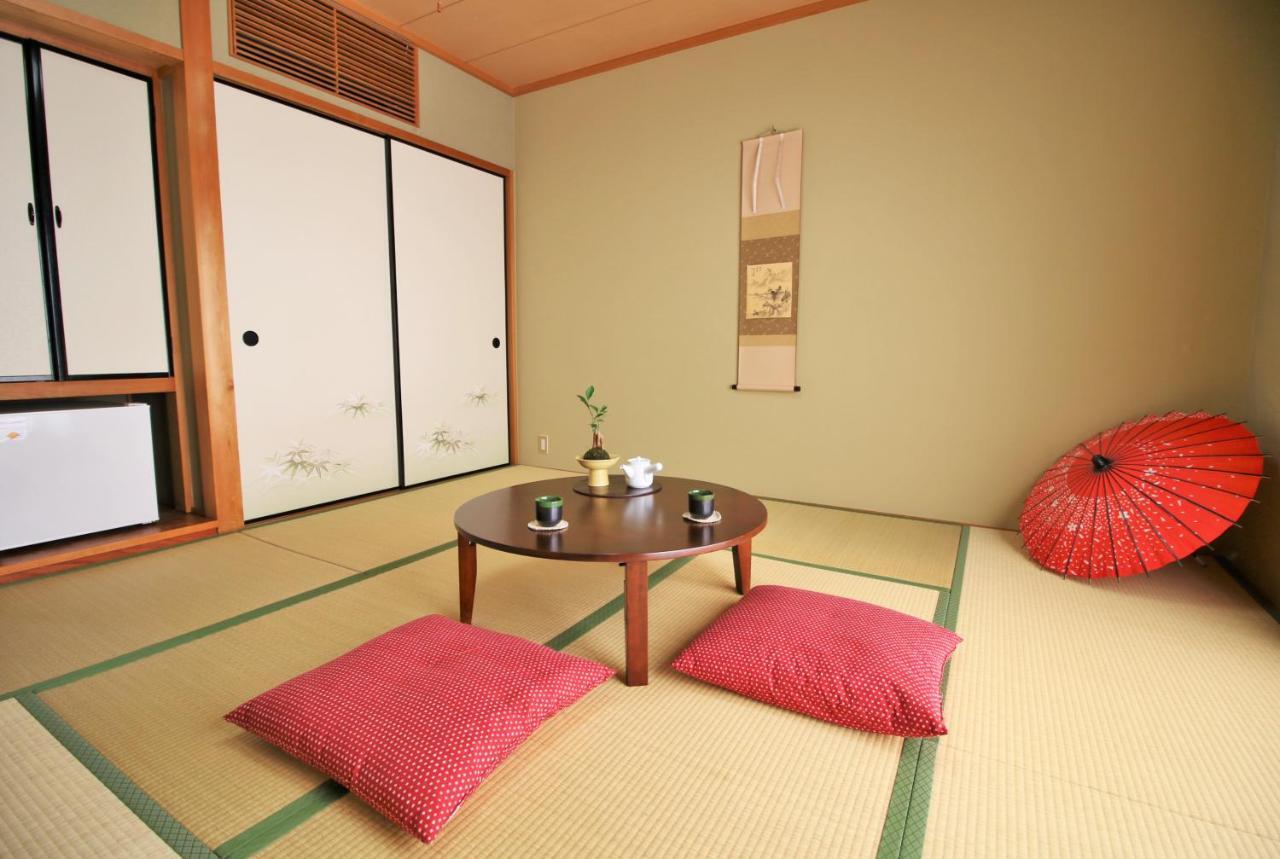 Villa Emi